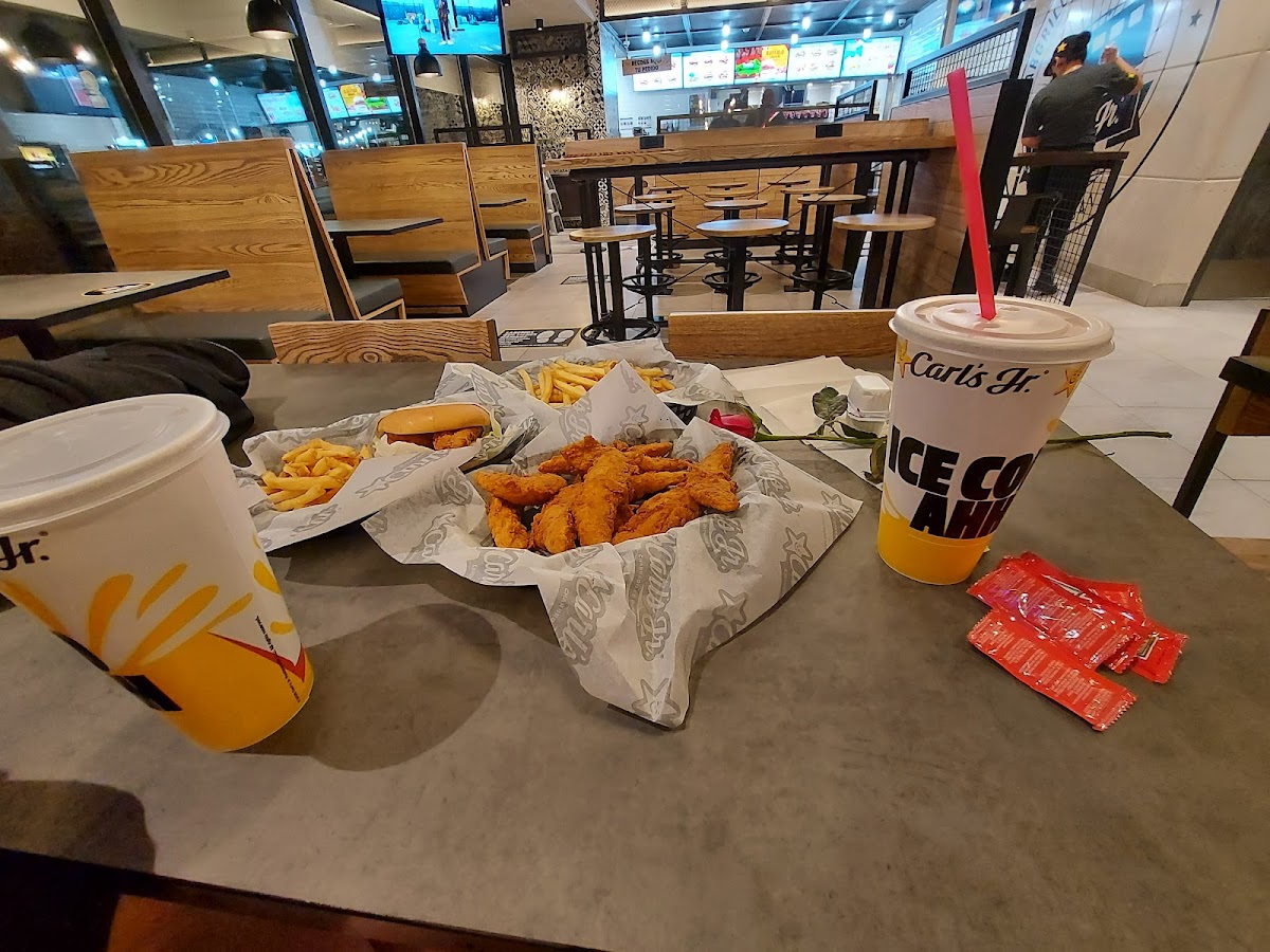 Carl's Jr.-6